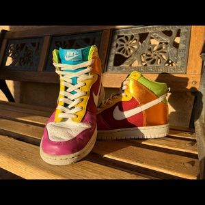 NIKE HIGH TOP ZOOM DUNK | Womens 8